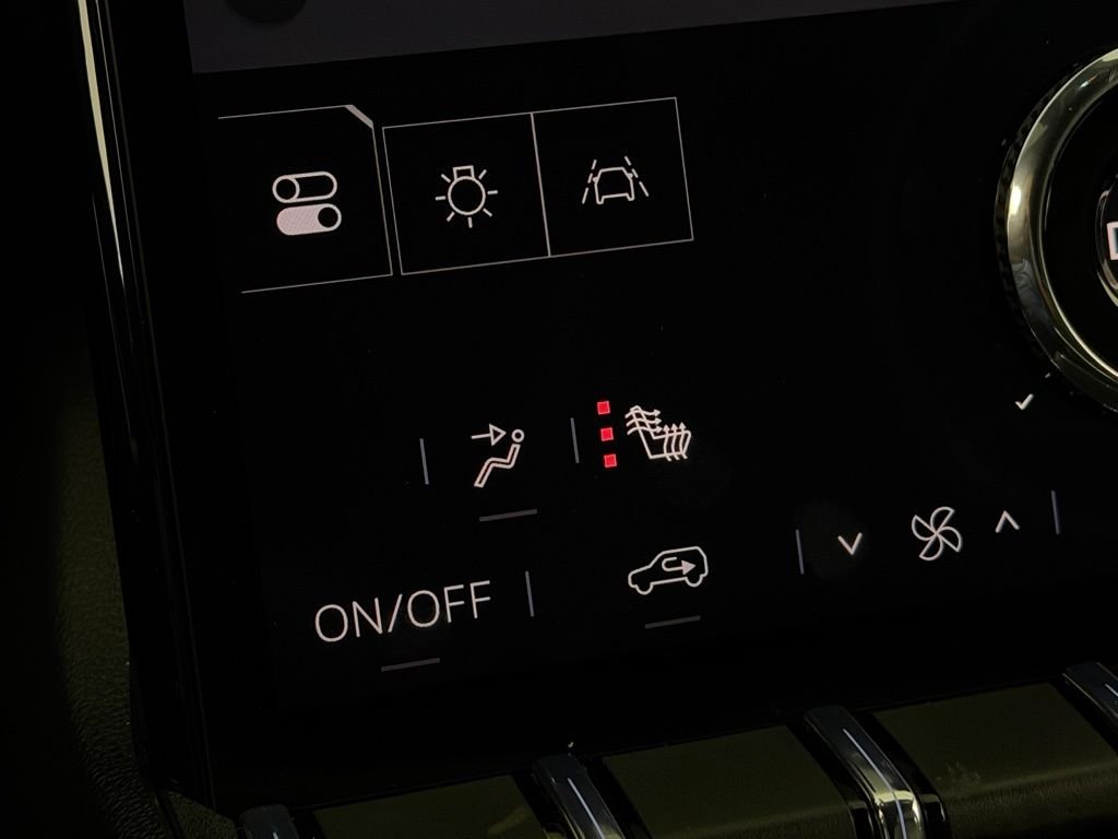 Used 2026 Ebony Twilight Metallic GMC Elevation image 18