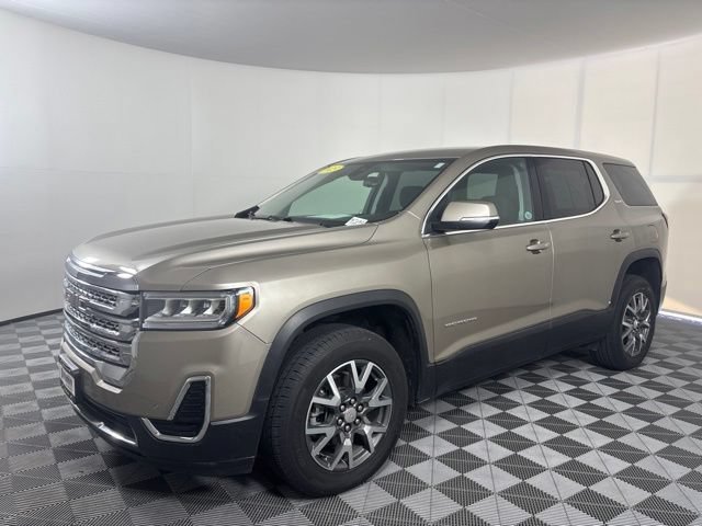 Used 2023 Light Stone Metallic GMC SLE image 34