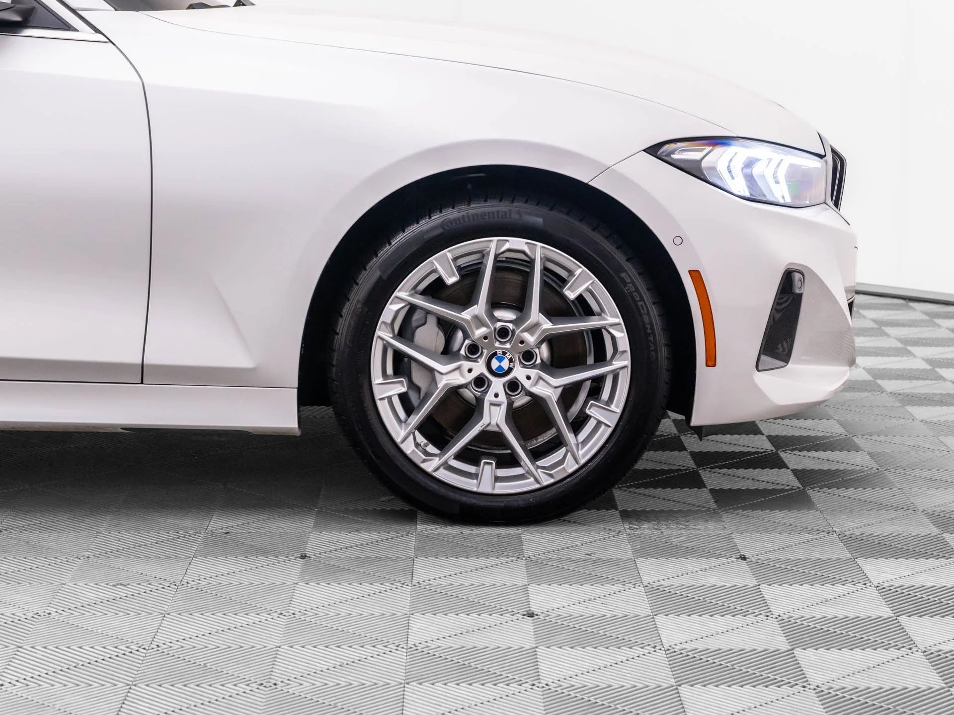 Certified Used 2026 White BMW 330i xDrive image 35