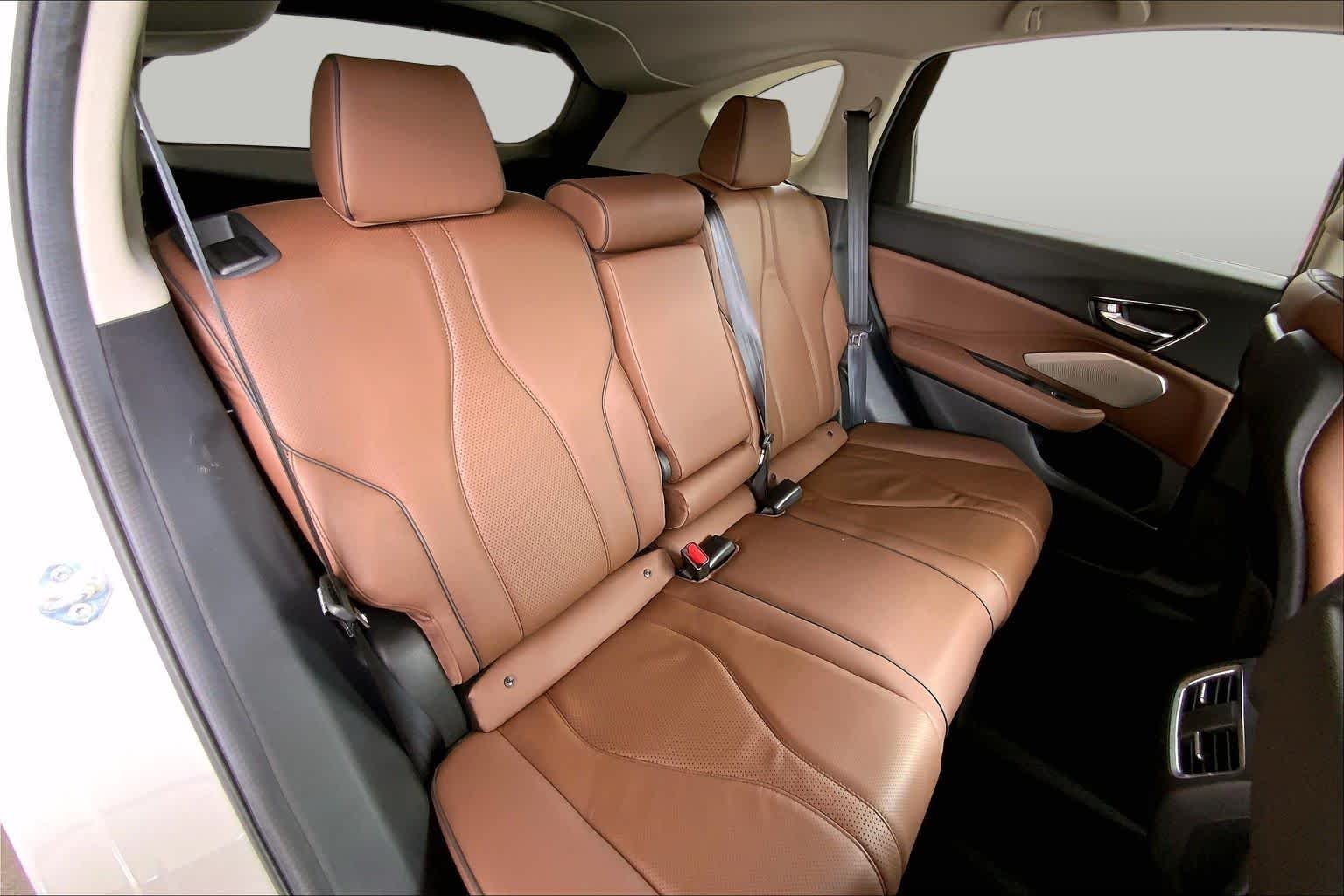 Used 2025 Platinum White Pearl Acura w/Advance Package image 20