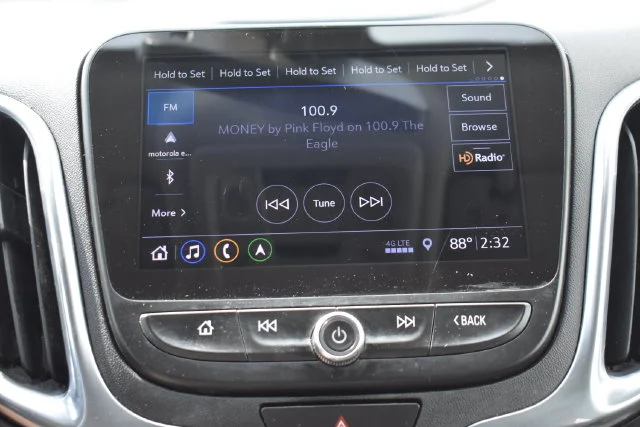 Used 2020 Silver Chevrolet Premier image 30
