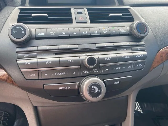 Used 2012  Honda EX image 26