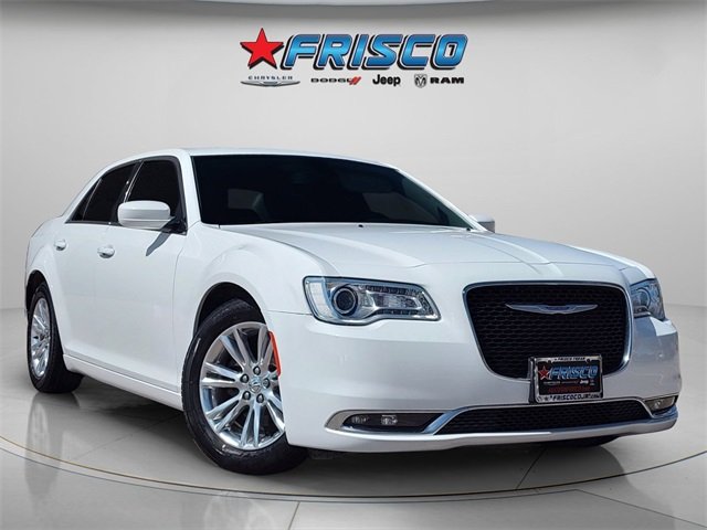 2019 Chrysler 300 Touring