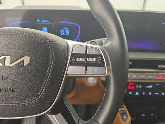 Used 2024 Wolf Gray Kia EX X-Line image 33