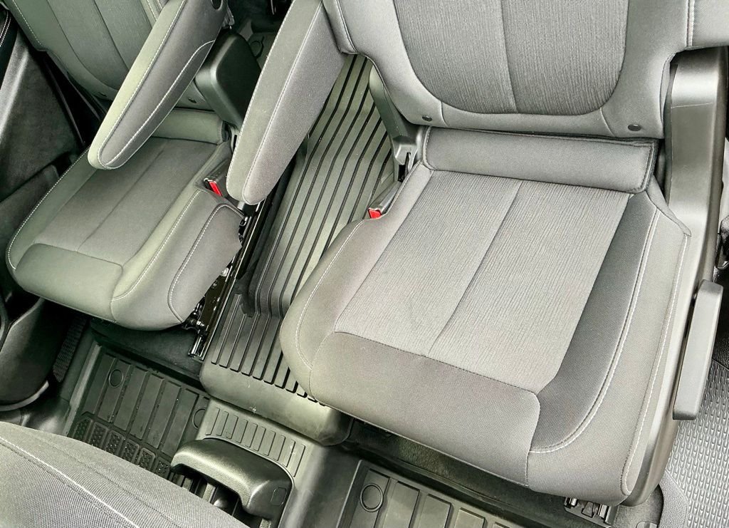 2025 Jeep Grand Cherokee L Laredo - Photo 30