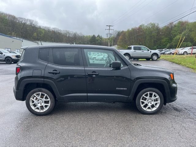 Used 2023 Black Jeep Latitude image 4