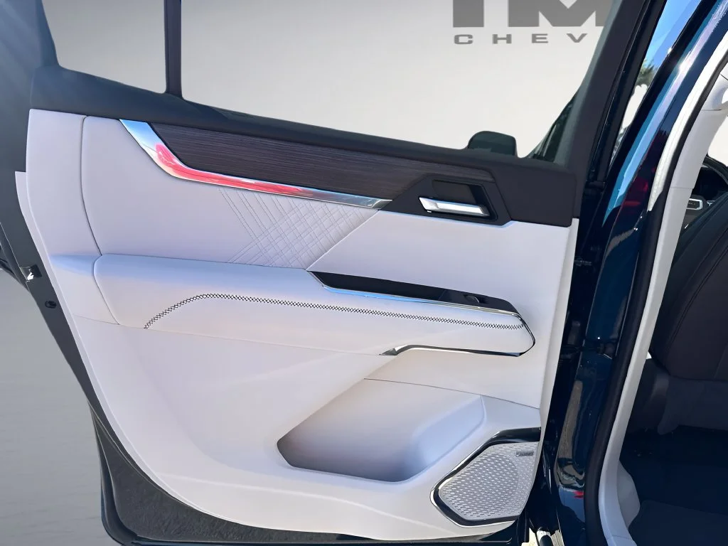 New 2027 Ink GMC Denali image 32