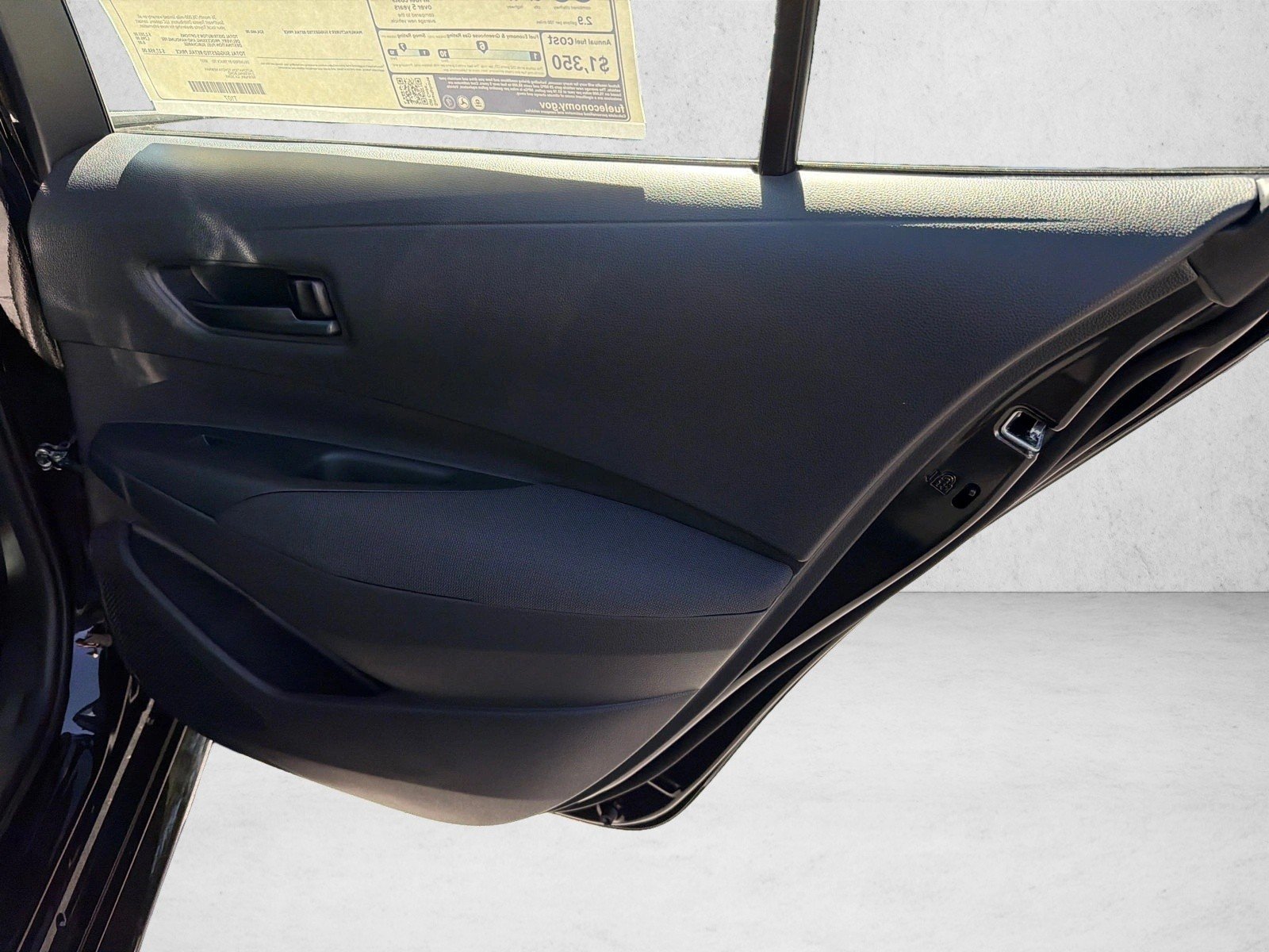 New 2027 Inked Toyota LE image 16