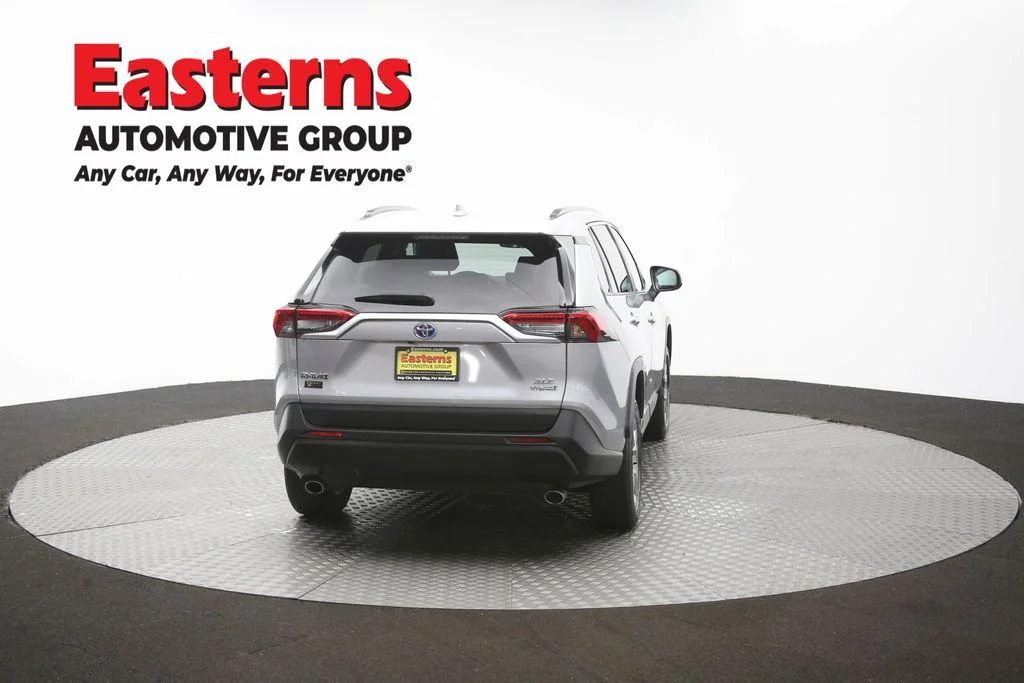Used 2024 Silver Toyota XLE image 36