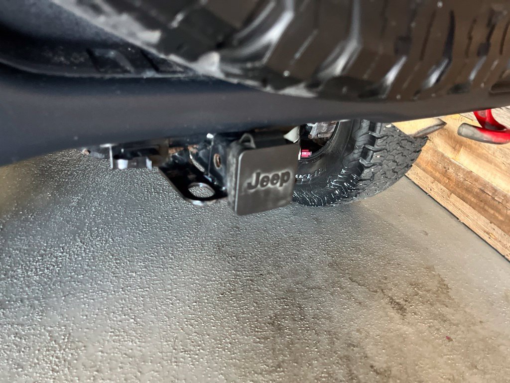 Used 2017 Bright White Clearcoat Jeep Rubicon image 22