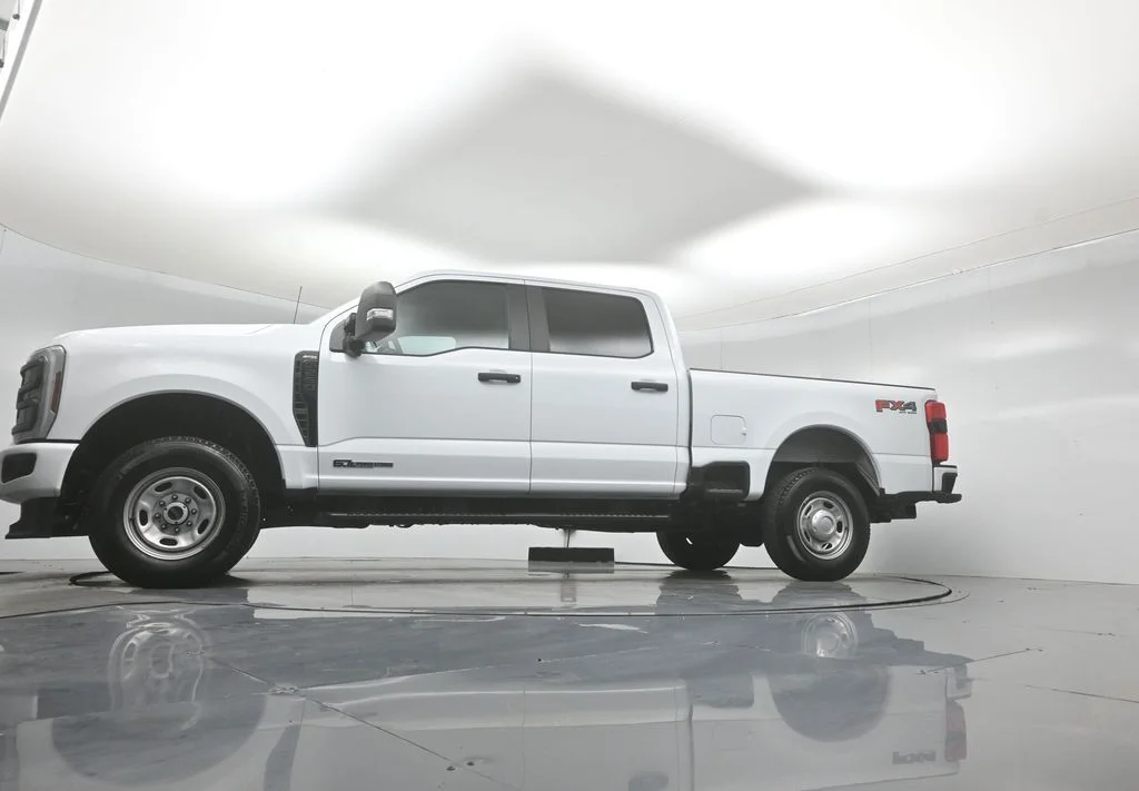 Certified Used 2025 White Ford XL image 7
