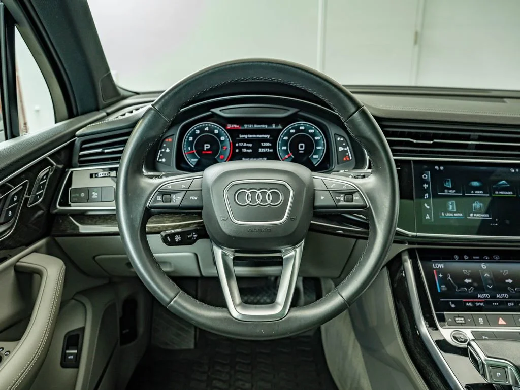 Used 2023 Mythos Black Metallic Audi 55 Premium Plus image 23