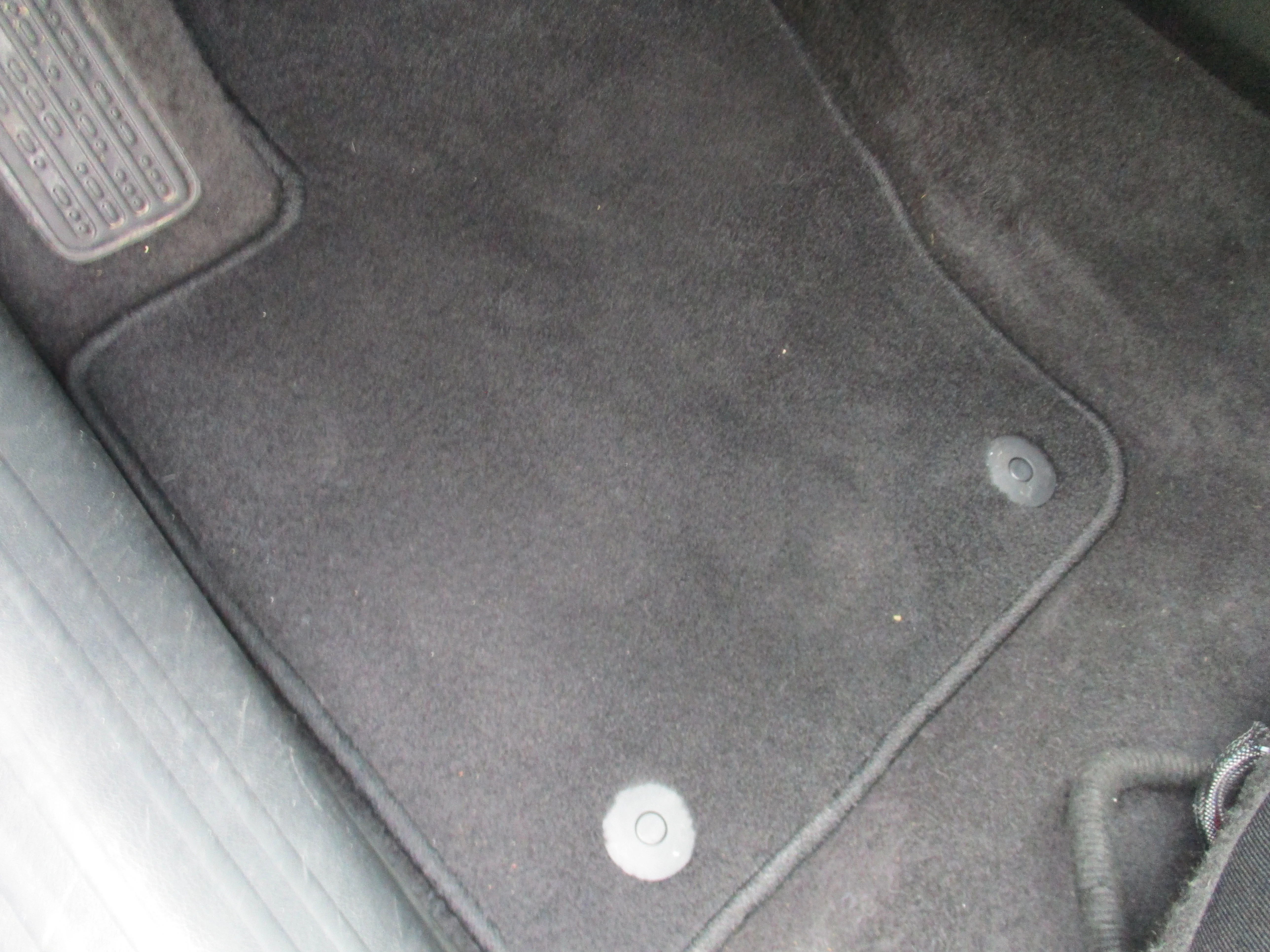 Used 2023 Granite Crystal Metallic Clearcoat Jeep Limited image 26