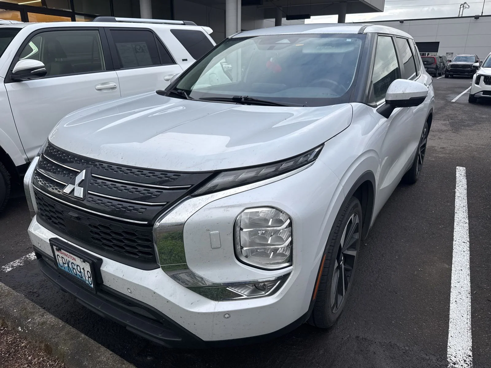 2023 Mitsubishi Outlander SE S-AWC's photo