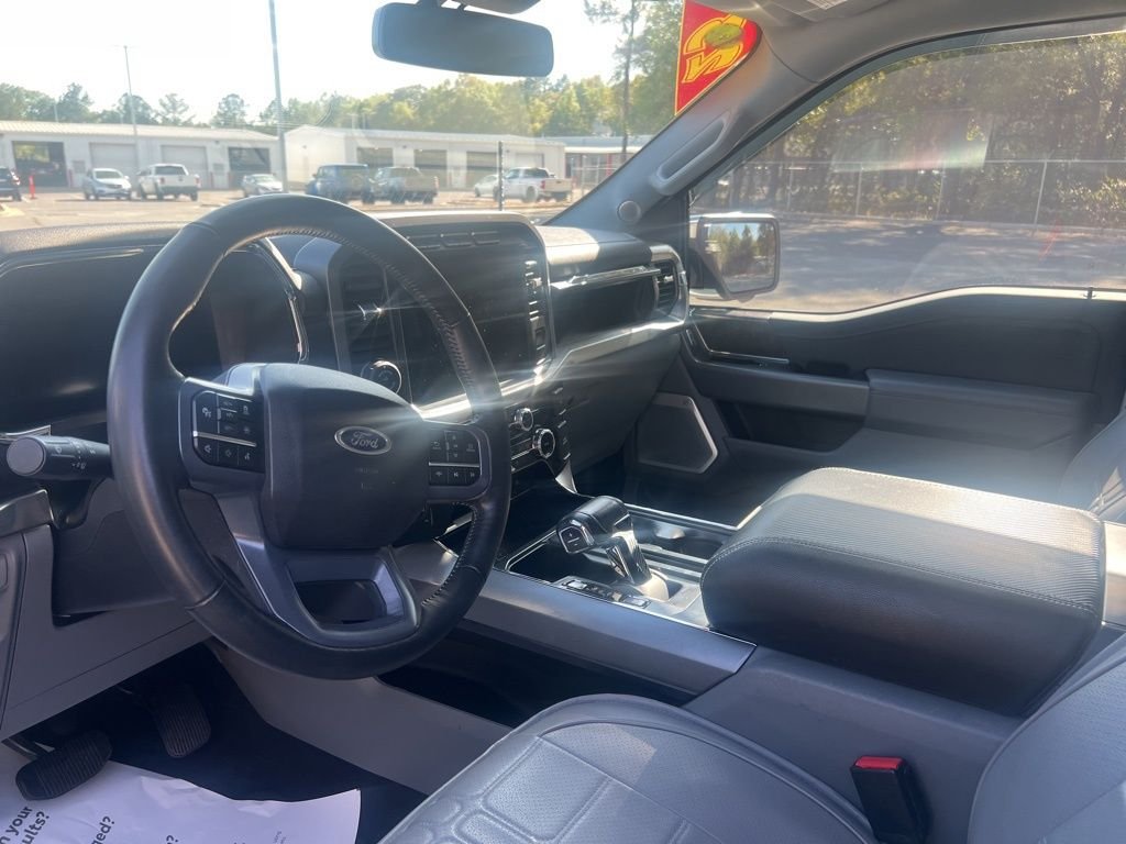 2023 Ford F-150 Lariat - Photo 9