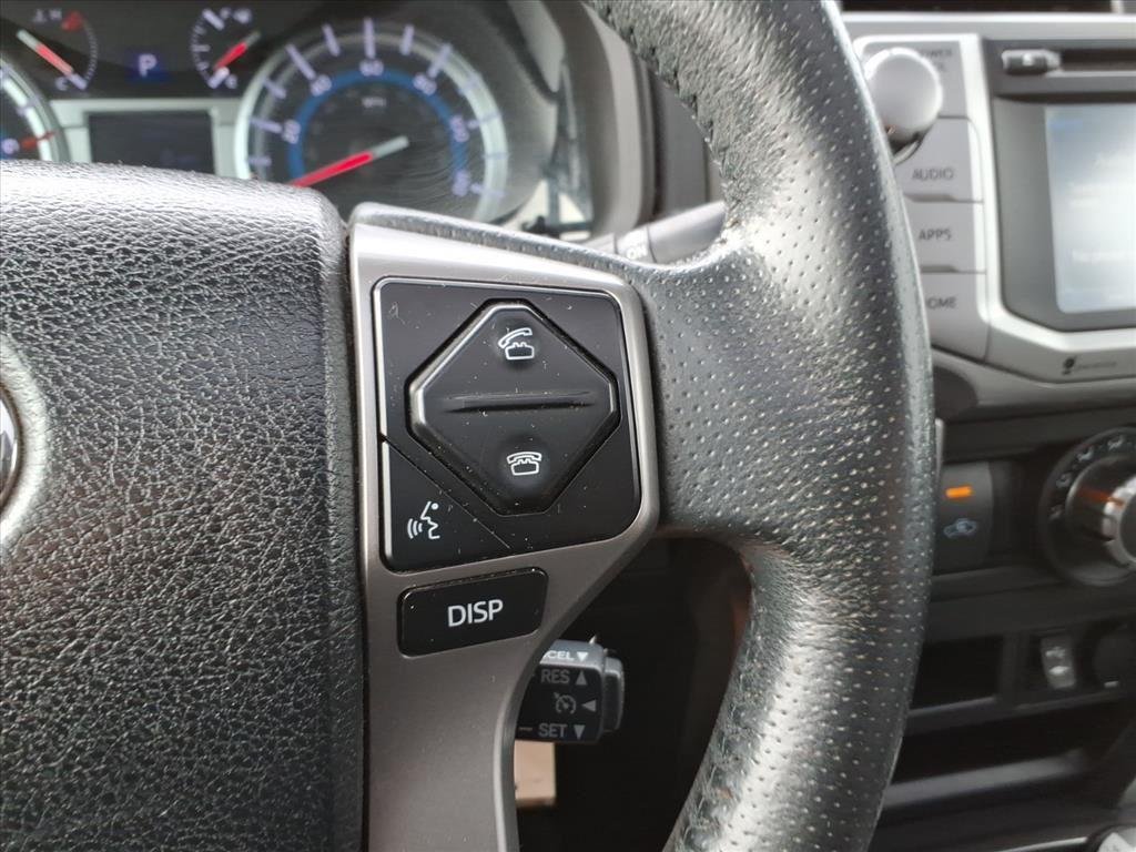 Used 2015 Magnetic Gray Metallic Toyota SR5 Premium image 18