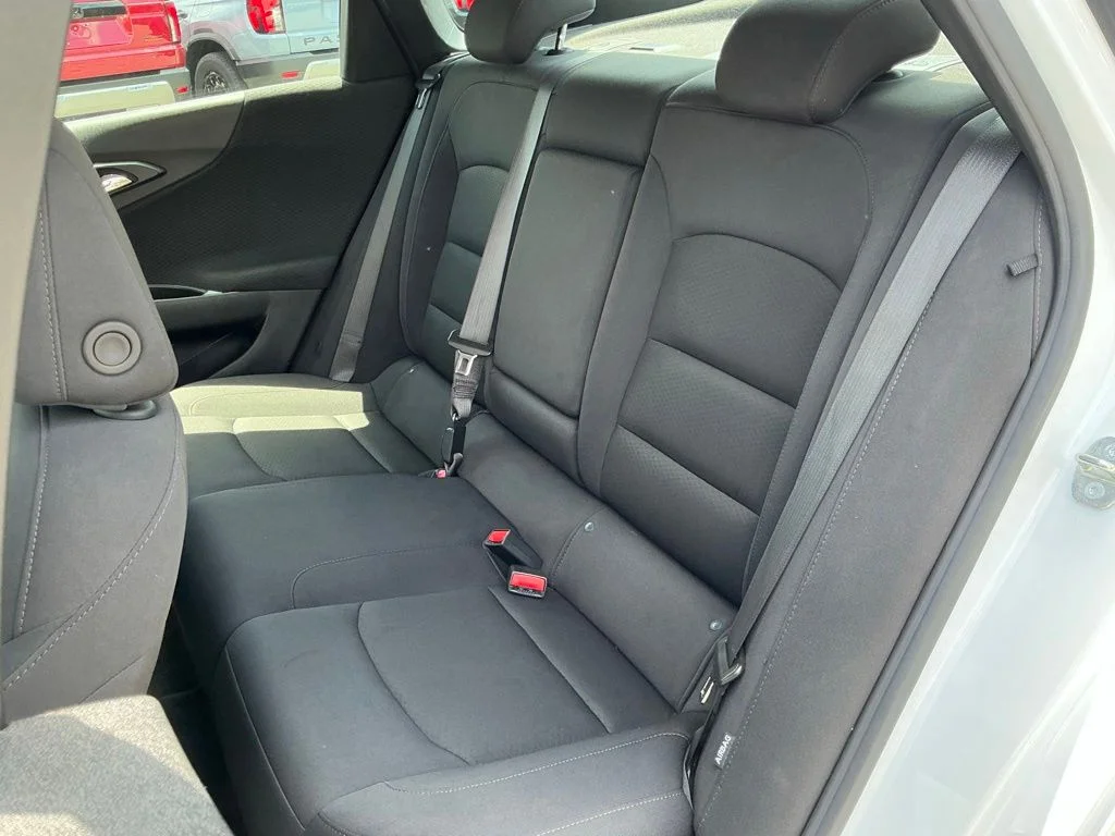 Used 2024 White Chevrolet LT image 25