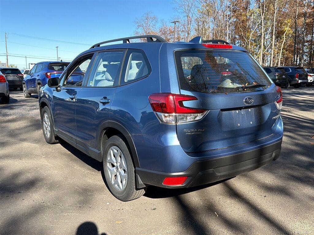 Used 2023 Horizon Blue Pearl Subaru  image 9