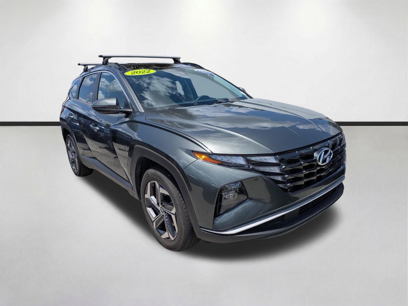Certified Used 2022 Amazon Gray Hyundai SEL Convenience image 1