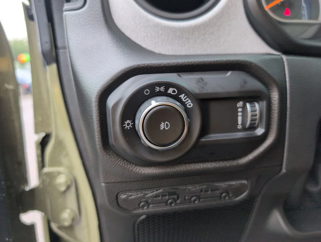 2026 Jeep Wrangler 2-Door Willys - Photo 14