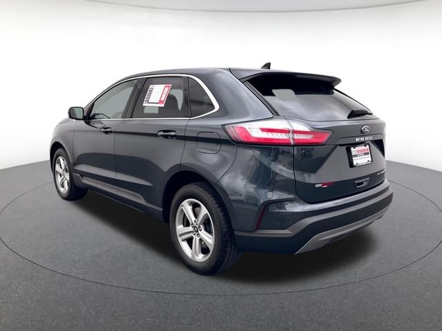 Used 2023 Blue Ford SEL image 4