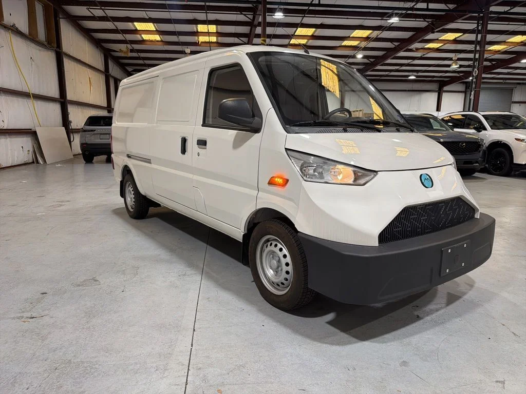 Used 2024 White MULLEN X image 3