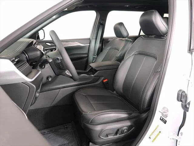 2026 Jeep Grand Cherokee L Limited Reserve - Photo 12
