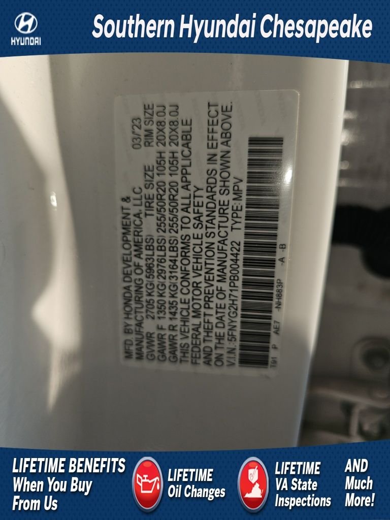 Used 2023 White Honda Touring image 1