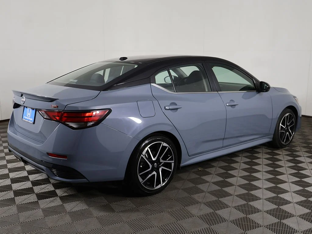 Used 2024 Gray Metallic Nissan SR image 8