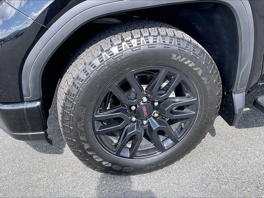 Used 2024 Black GMC Elevation image 7