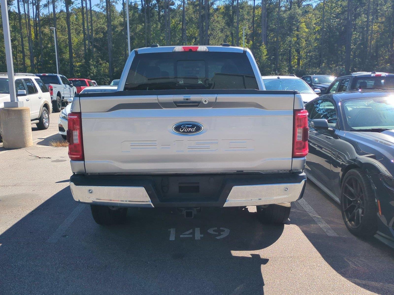 Used 2022 Iconic Silver Ford XLT image 5