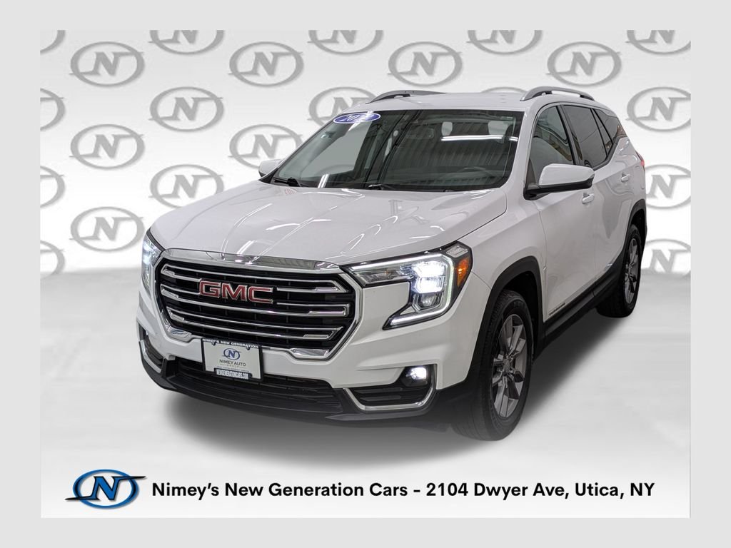 Used 2022 White GMC SLT image 1