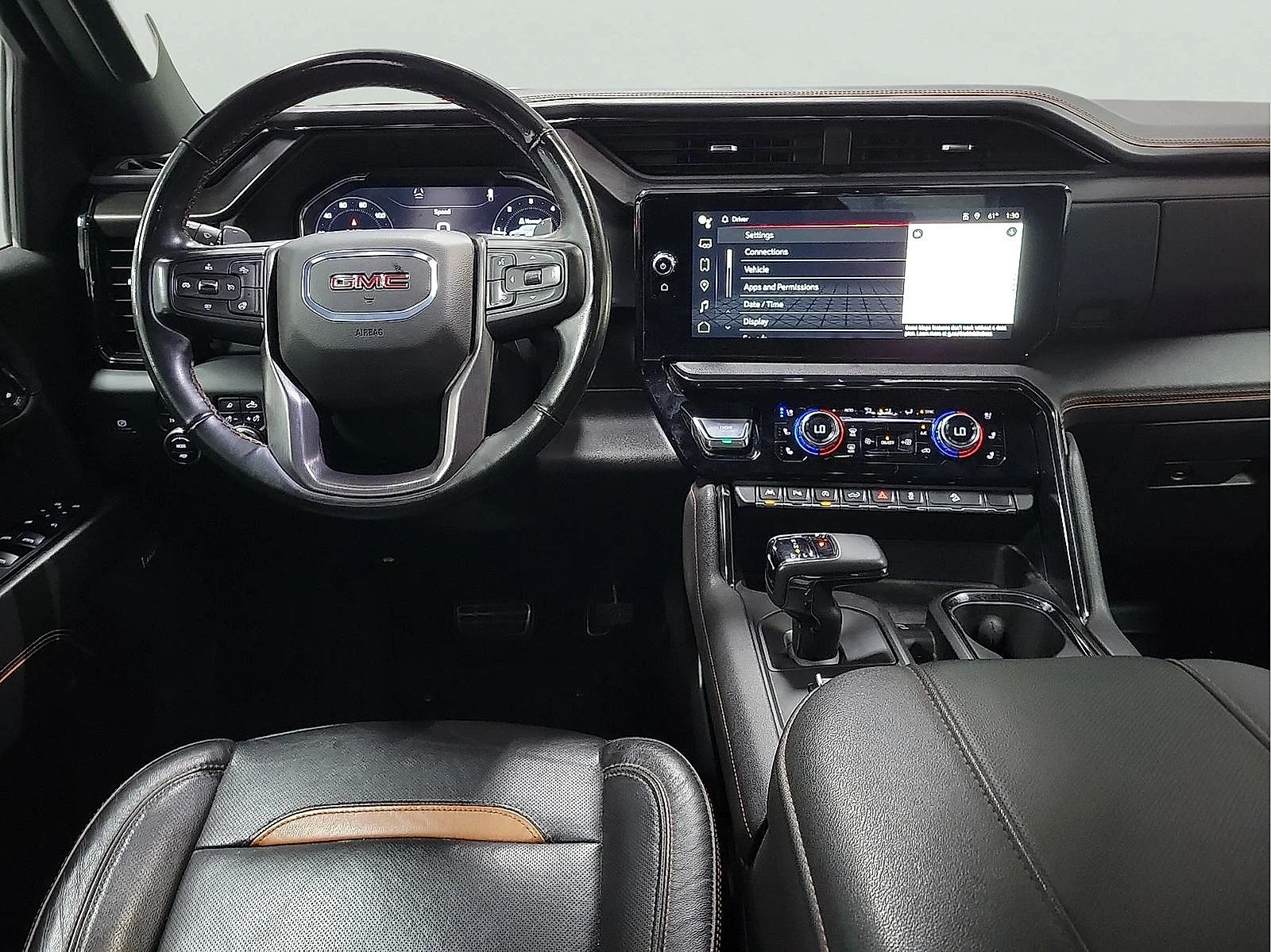 Used 2024 Sterling Metallic GMC AT4 image 9