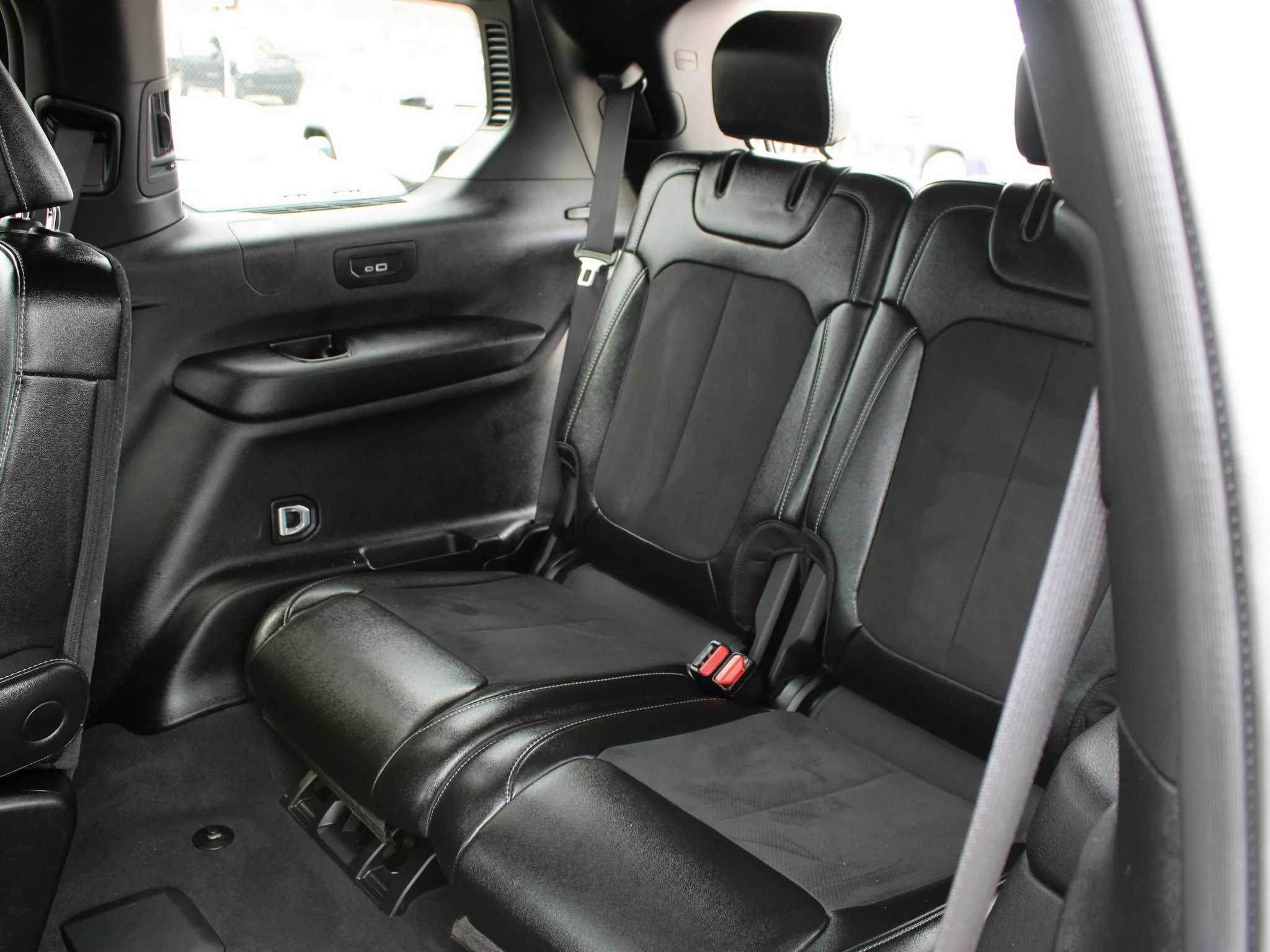 Certified Used 2024 White Jeep Altitude * No Accidents | Trailer Tow | Sunroof | Heated Seats | Adaptive Cruise | Captain