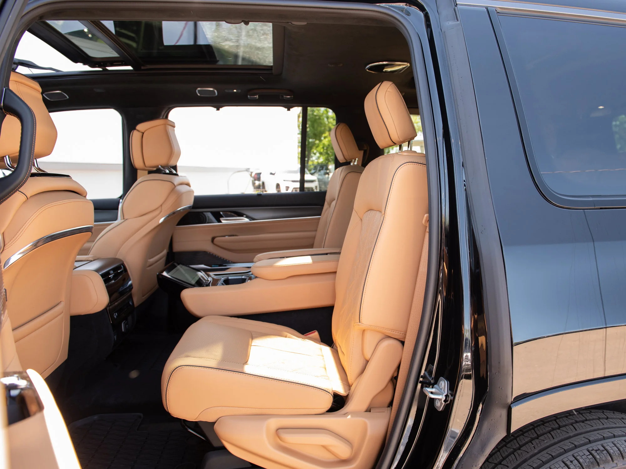 New 2026 Black Jeep Summit Reserve* image 26