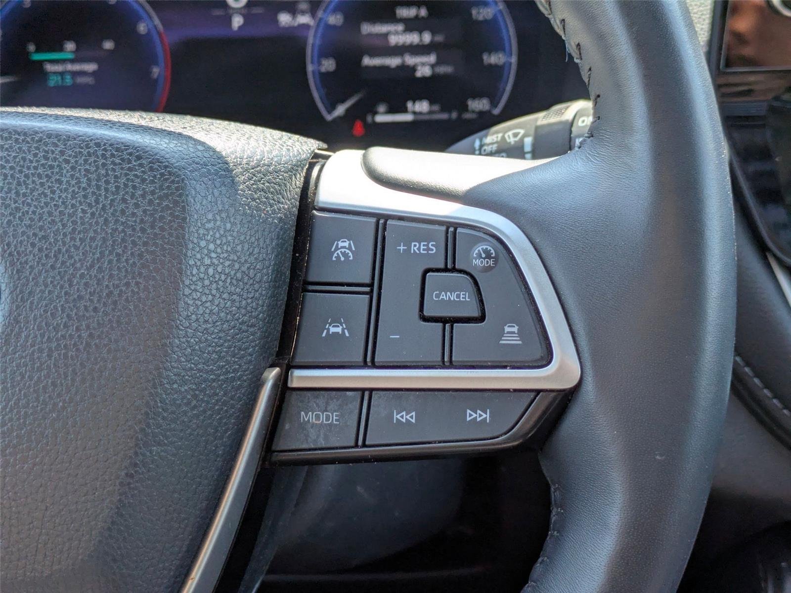Used 2024 Wind Chill Pearl Toyota Limited image 18