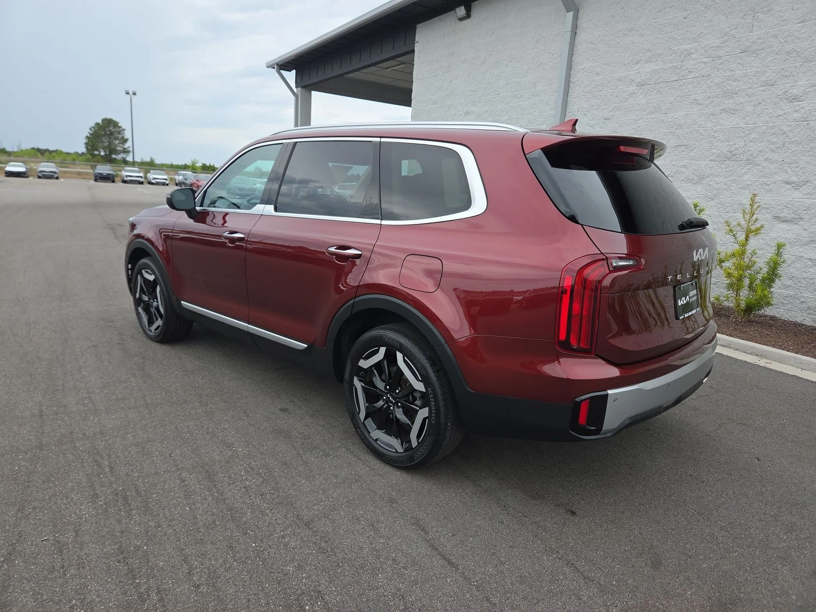 Certified Used 2023 Dawning Red Kia S image 3
