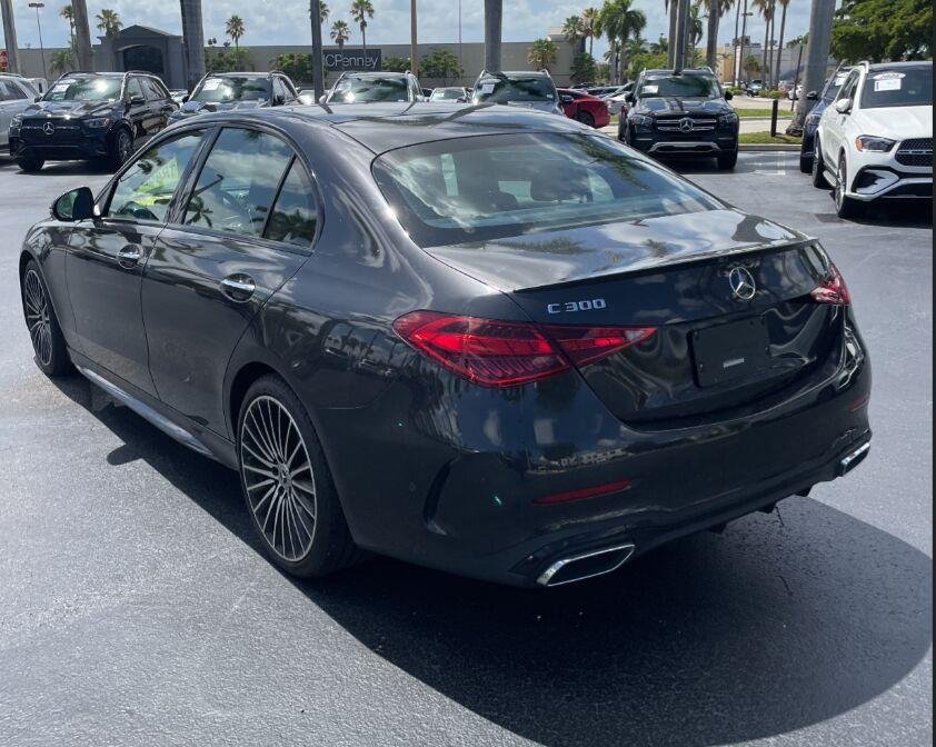 Used 2023 Graphite Grey Metallic Mercedes-Benz C 300 image 4
