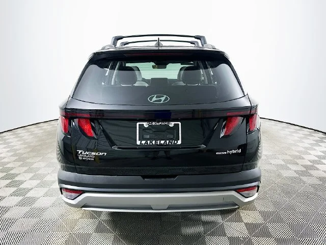 New 2026 Hyundai TUCSON HYBRID SEL