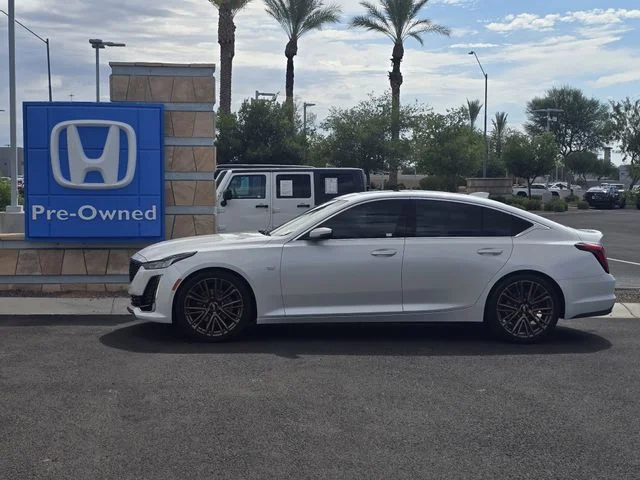 Used 2020 Crystal White Tricoat Cadillac Luxury image 7