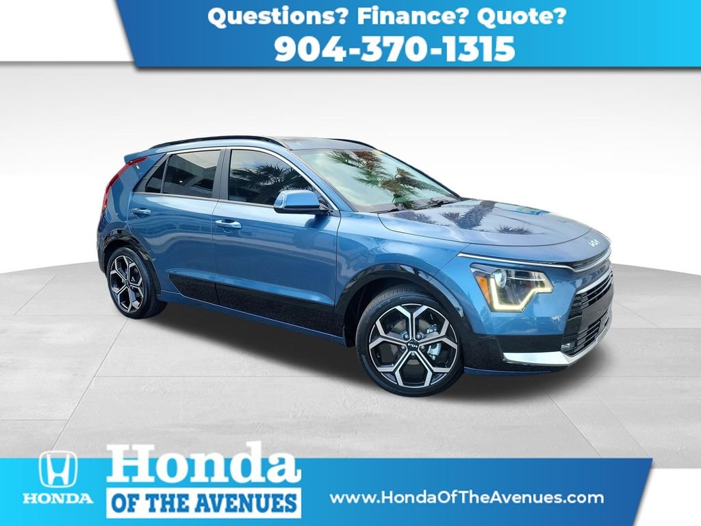 2023 Kia Niro EX Touring HEV's photo