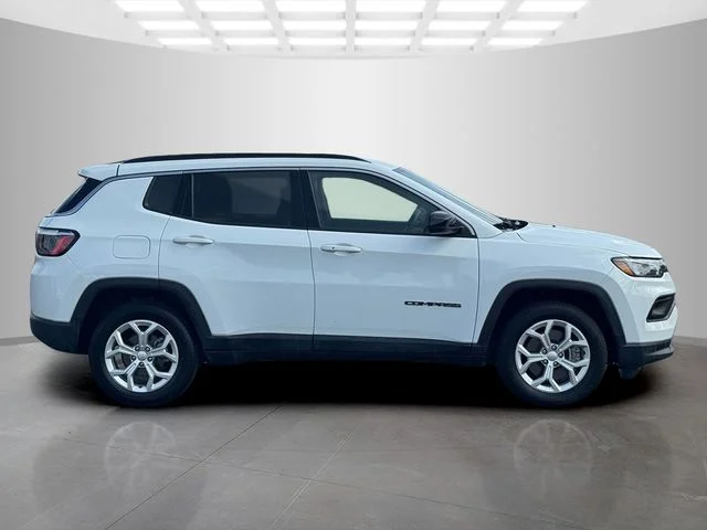 Certified Used 2024 White Jeep Latitude image 8
