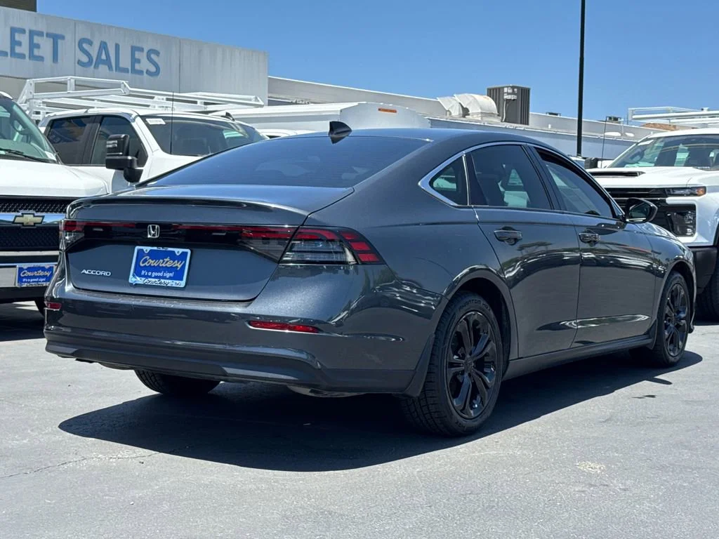 Used 2023 Gray Honda EX image 10