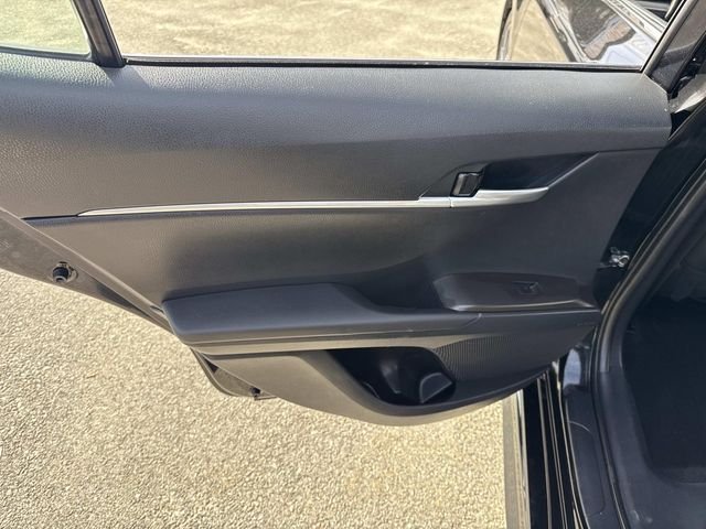 Used 2023 Midnight Black Metallic Toyota SE image 17