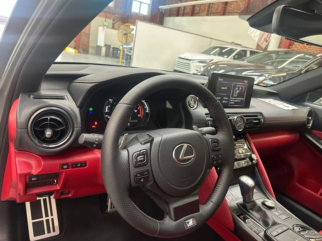 Certified Used 2025  Lexus 350 F SPORT image 20