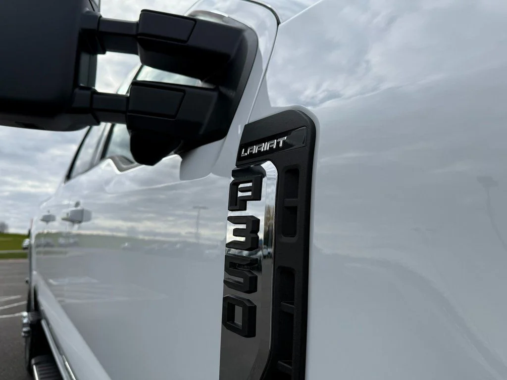 2026 Ford F-350 Super Duty Lariat - Photo 12