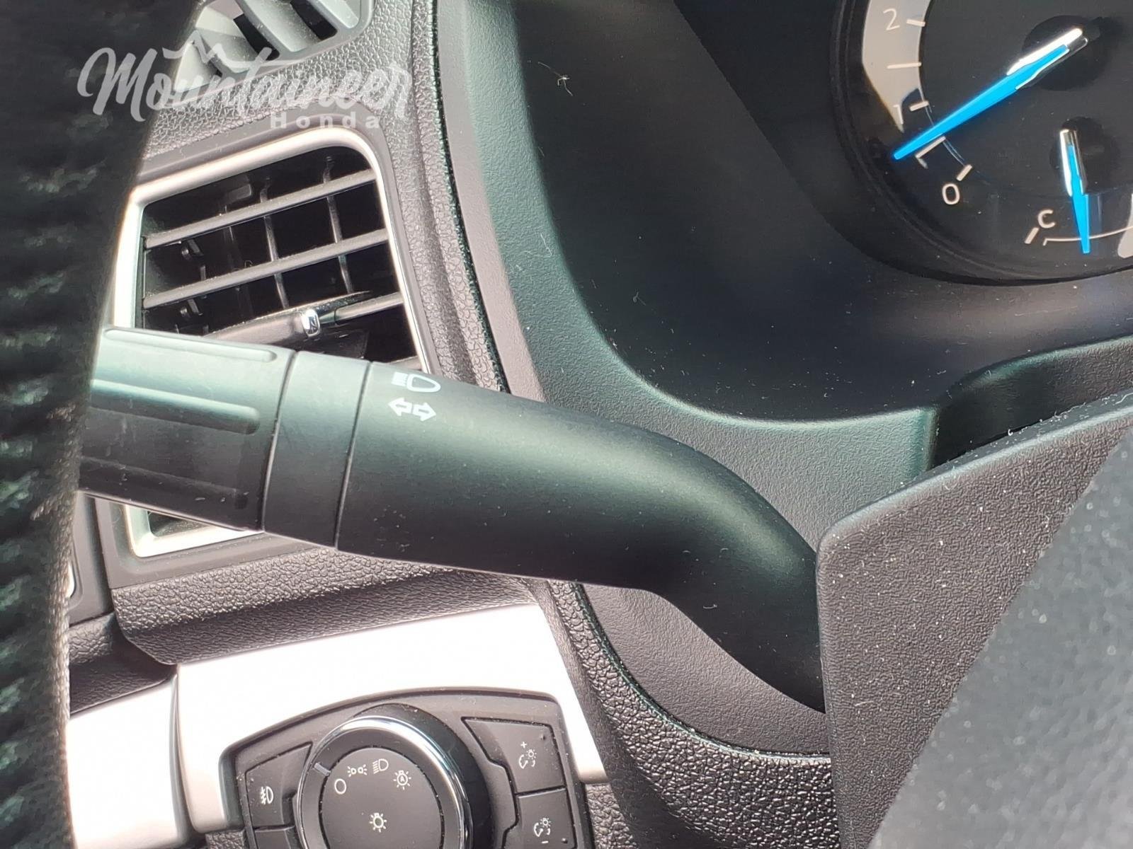 Used 2017 White Gold Ford XLT image 29