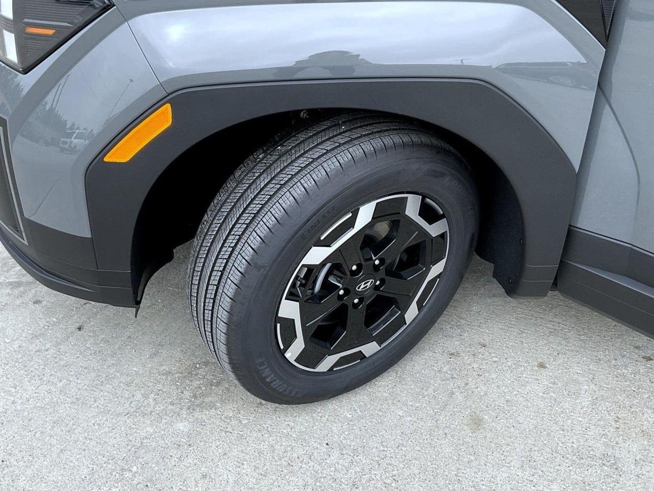 New 2026 Gray Hyundai SE image 26