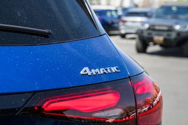 New 2026 Starling Blue Metallic Mercedes-Benz GLC 300 image 8