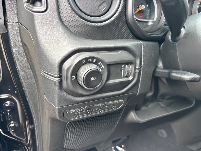 New 2027 Black Clearcoat Jeep Rubicon X image 16